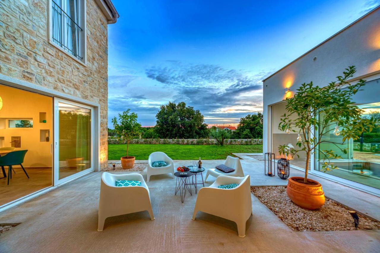 Villa Vela Muline - 8 Plus 2 Guests - Heated Pool Ugljan Exterior foto